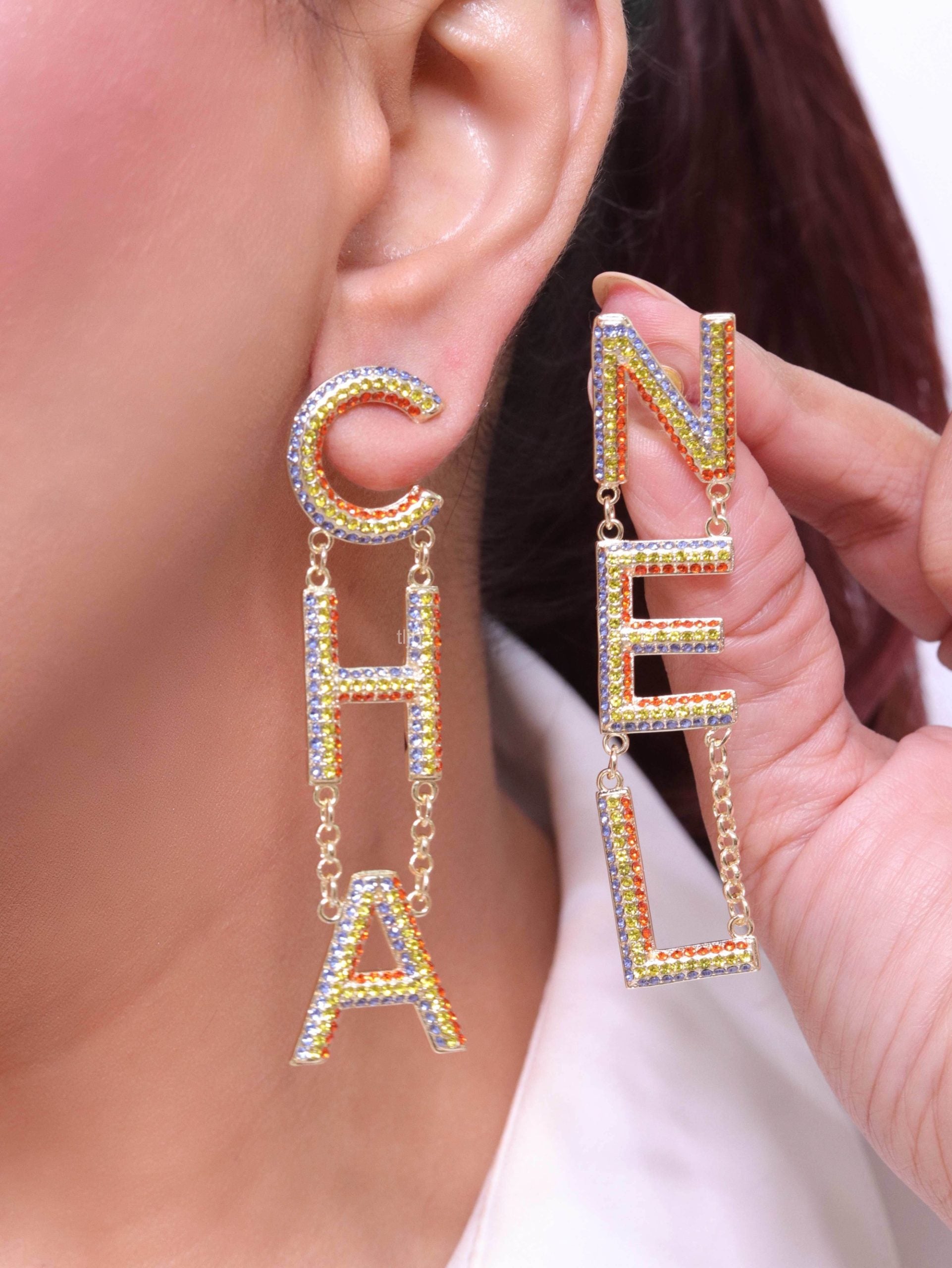 Double C long multicolored dangles