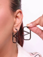 Alphabet V black metallic hoops