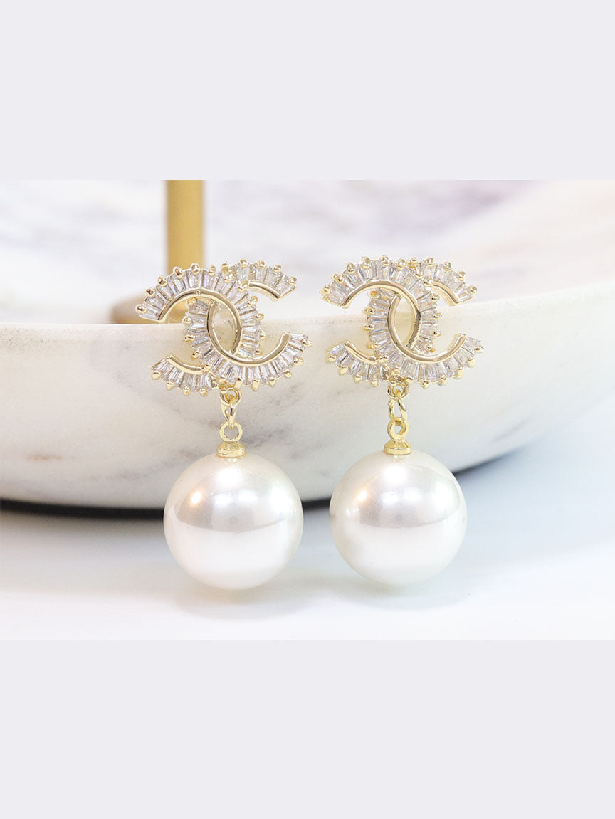 Double C cz baguette and pearl gold earrings