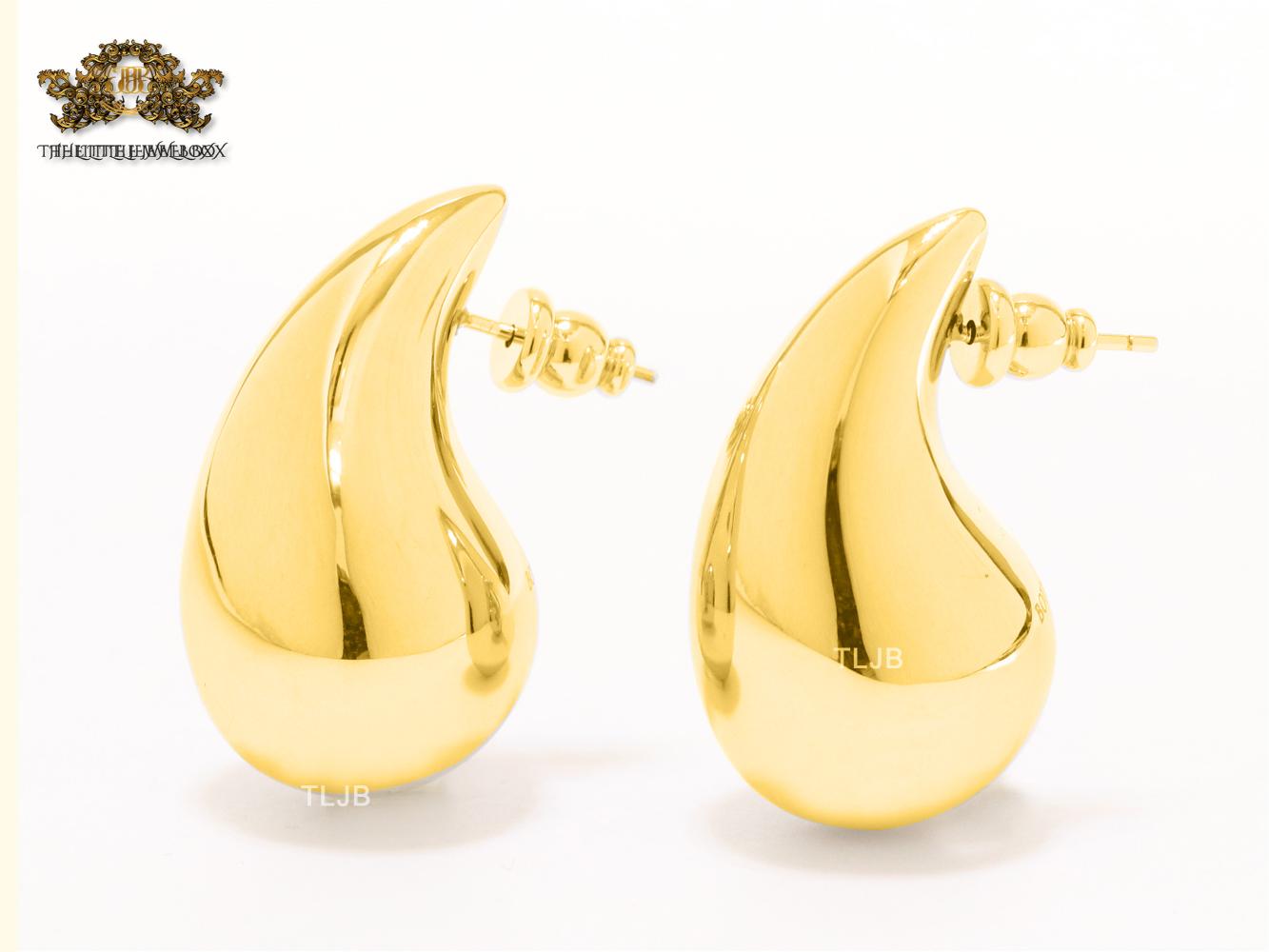 Teardrop gold studs - Medium 30mm
