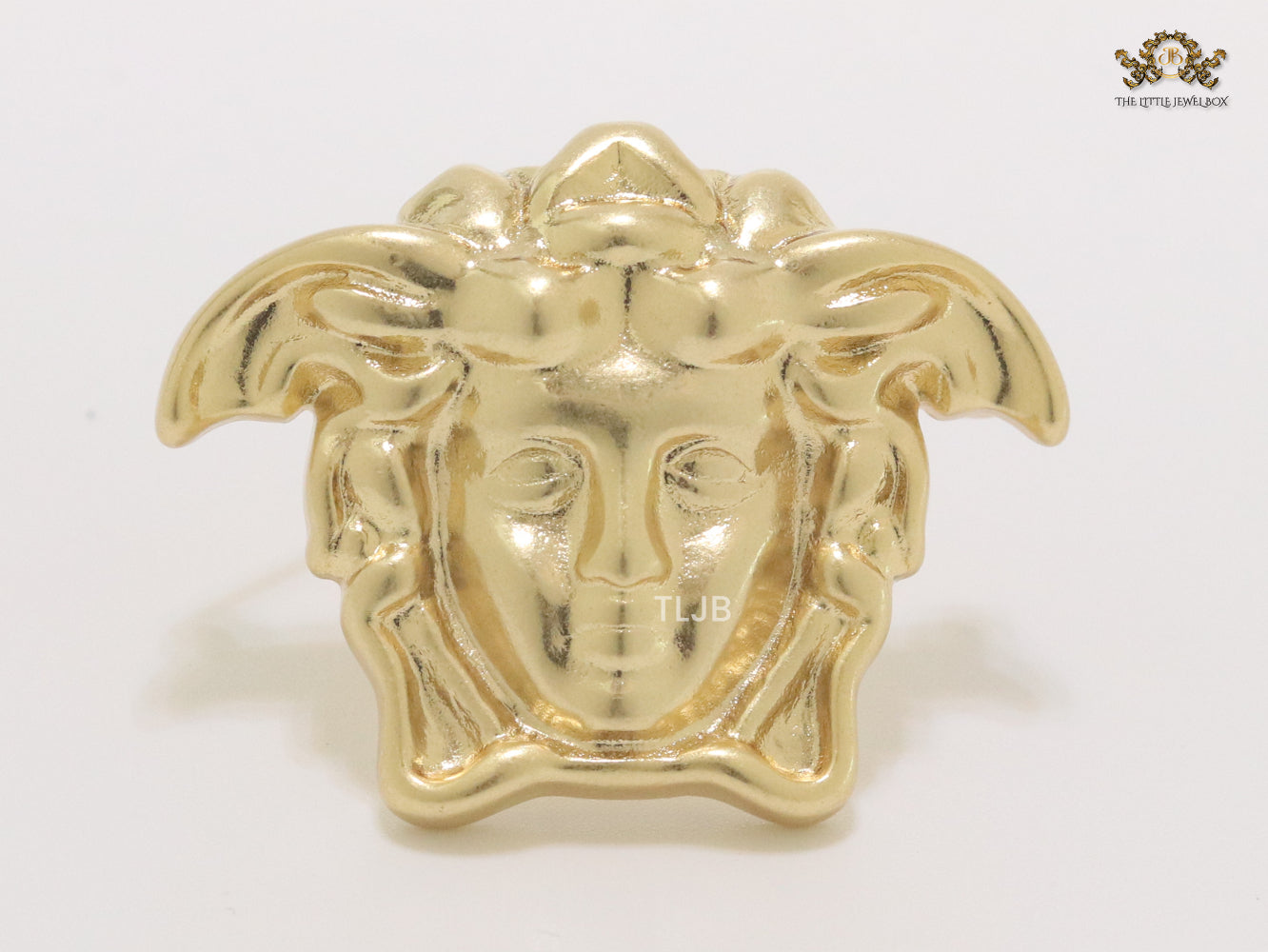 Medusa Brooch in Gold