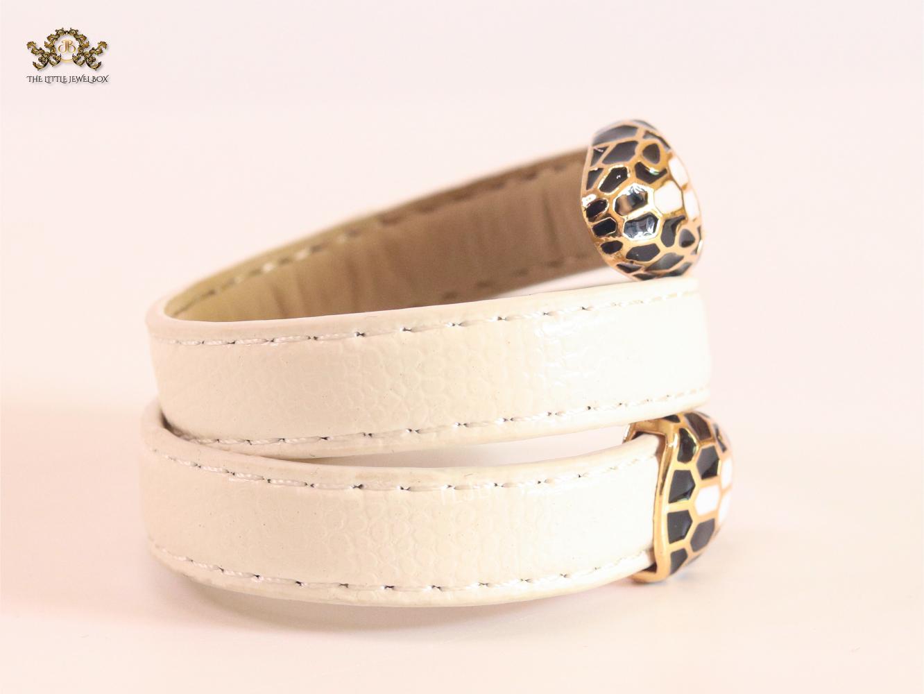 Serpentine white belt bracelet