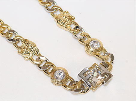 Alphabet F and medusa link chain