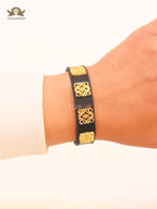 Alphabet L black leather bracelet