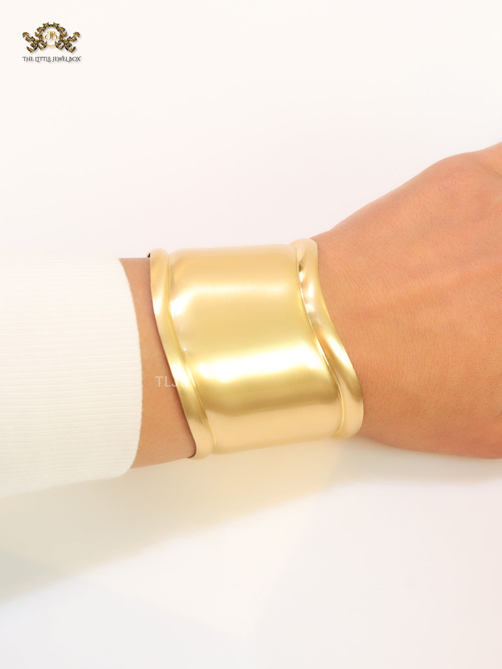 Alphabet Tiff & Co. Matte Gold cuff