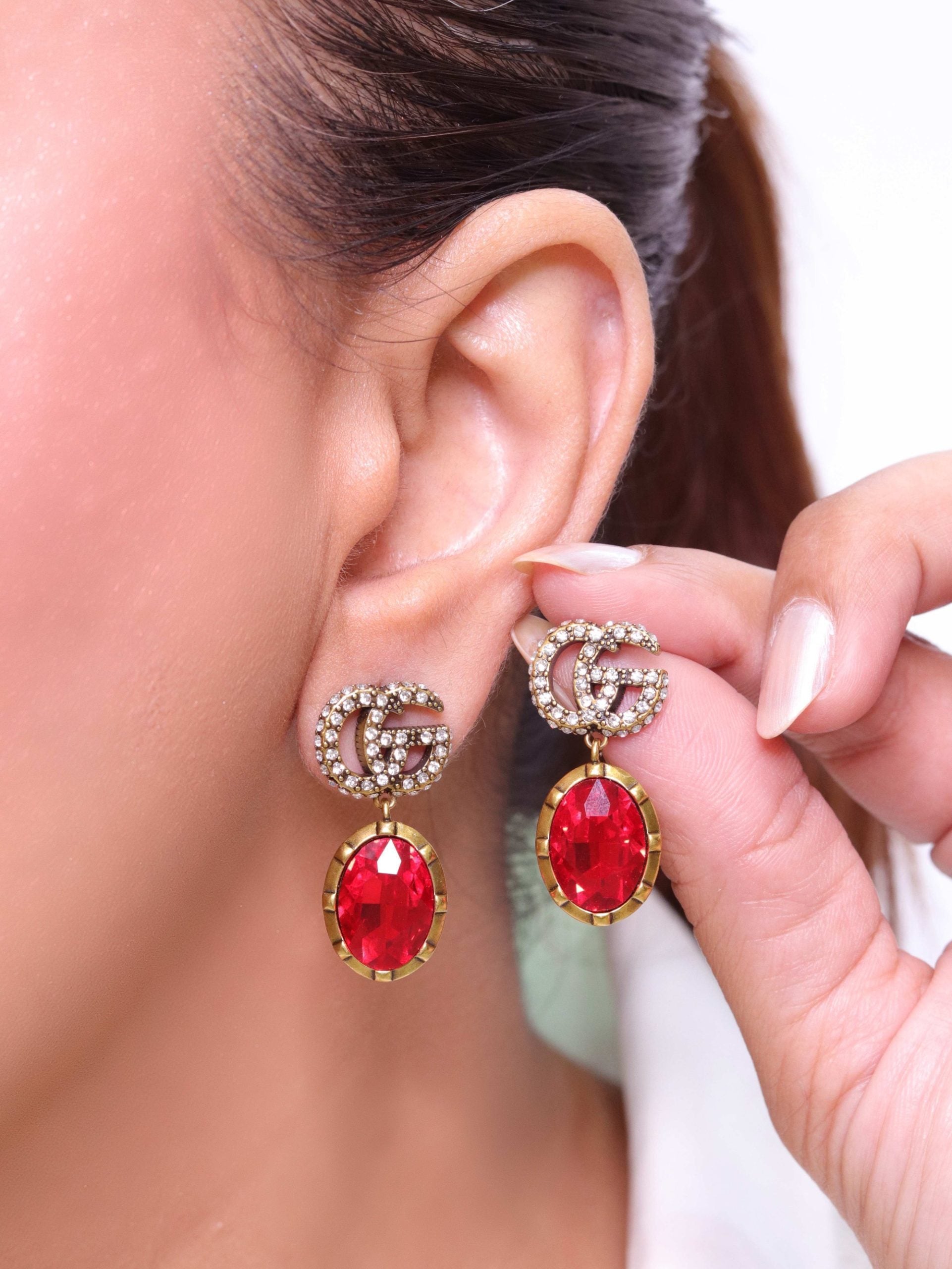 Rustic double G red drops