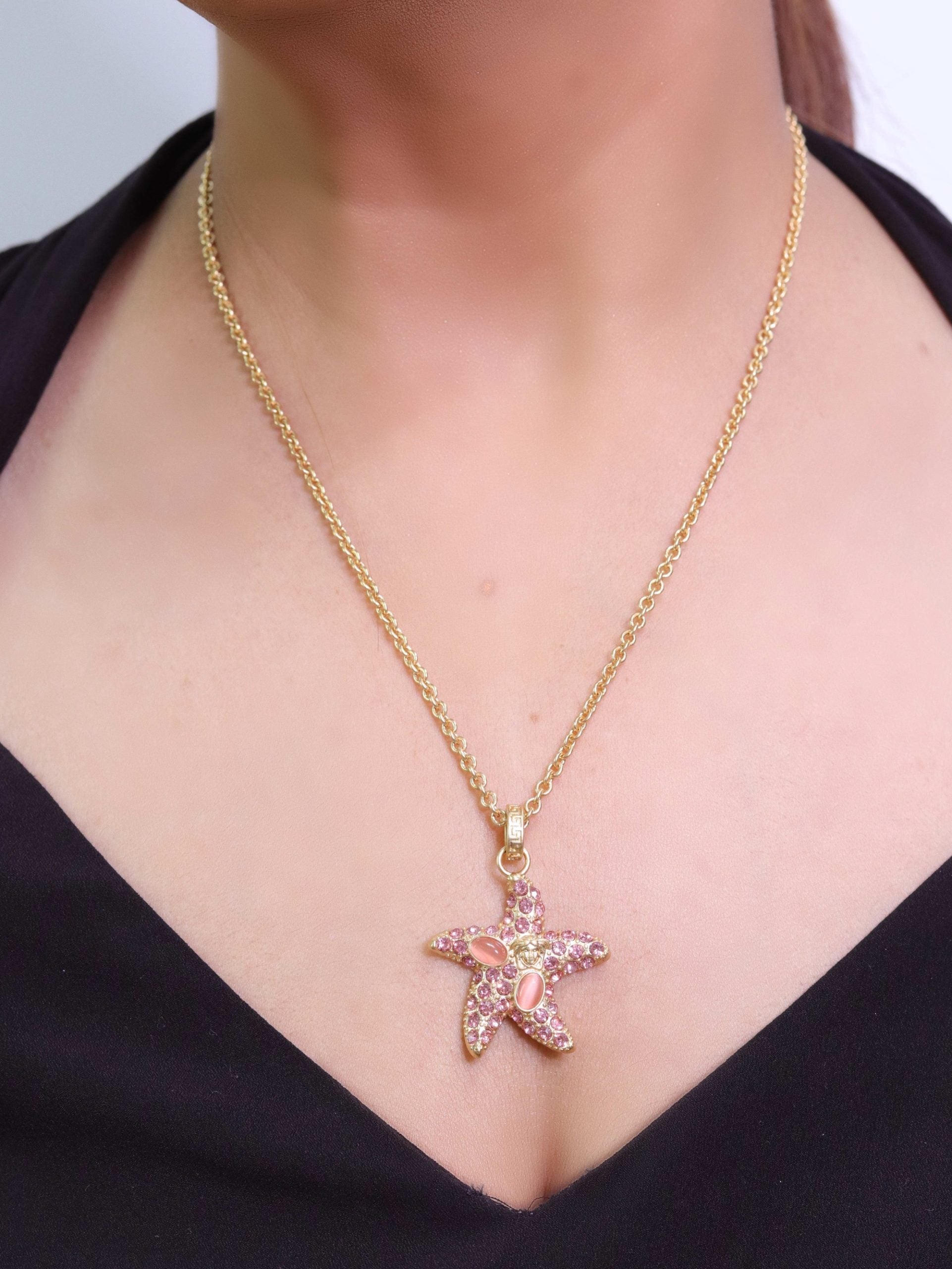 Pink star neck chain