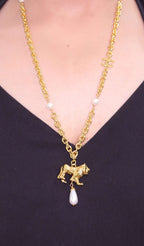 Lion and pearl drop link double C chain