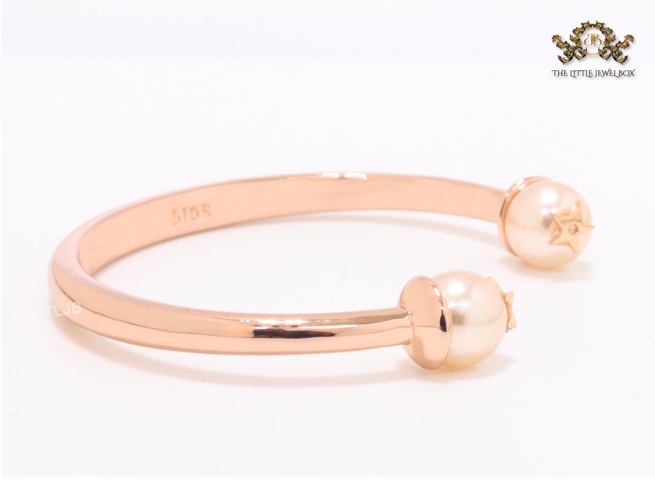 Alphabet CD rose gold and pearl bracelet