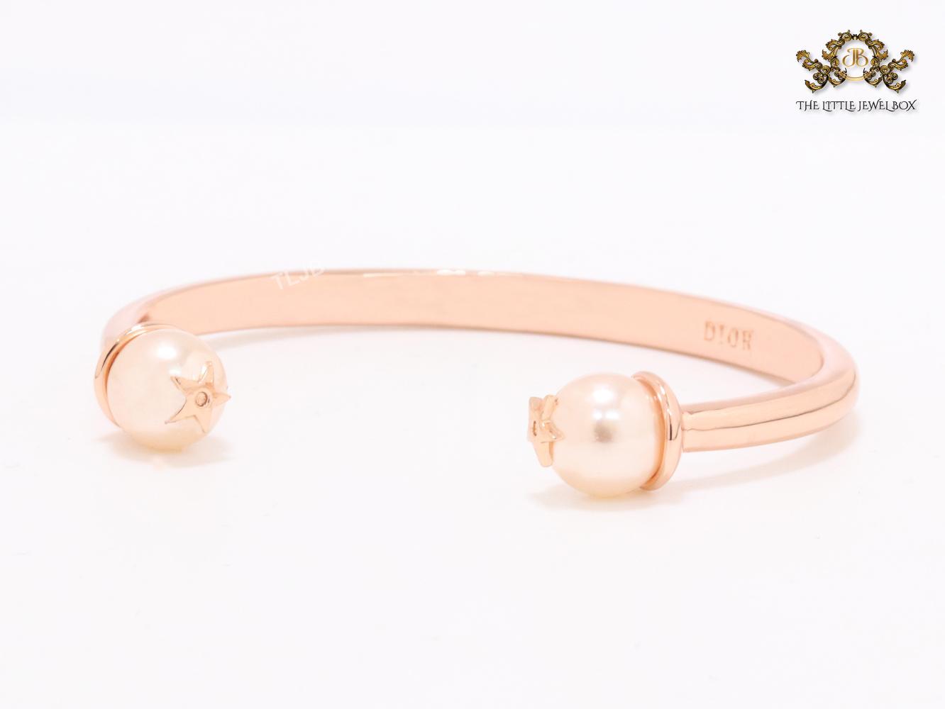 Alphabet CD rose gold and pearl bracelet