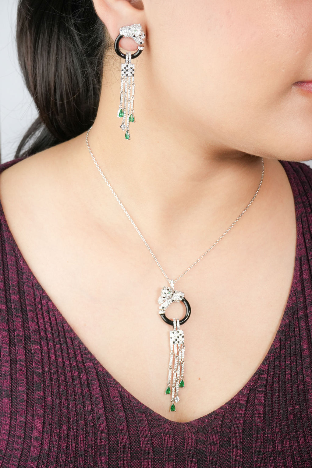 Alphabet C Panther Chain Set in Platinum with Black Circle Green Drops | Luxury Jewelry Set