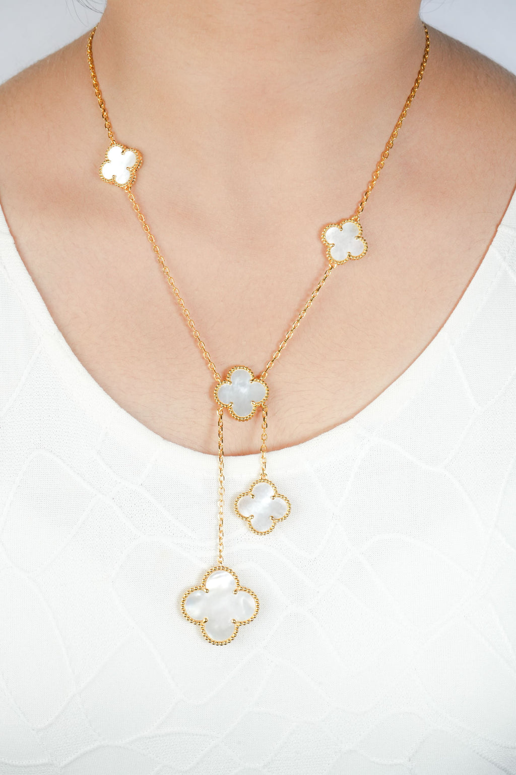 Alphabet VCA 5 Petal Gold Chain in Black | Clover Charm Necklace