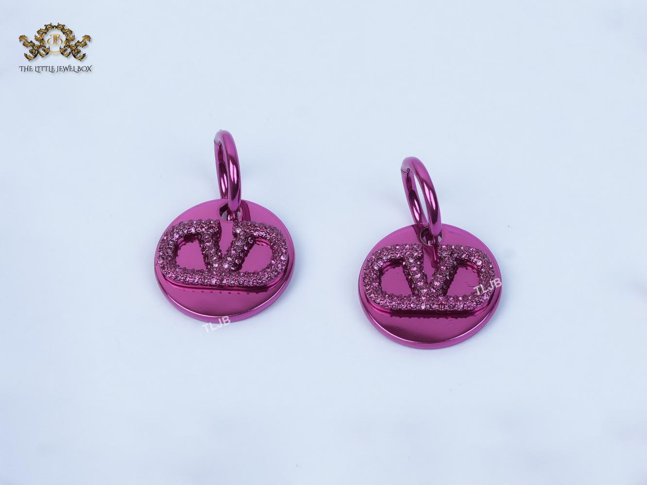 Alphabet V pink rhinestone dangles
