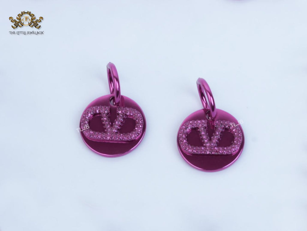 Alphabet V pink rhinestone dangles