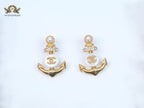 Double C anchor detailed earrings
