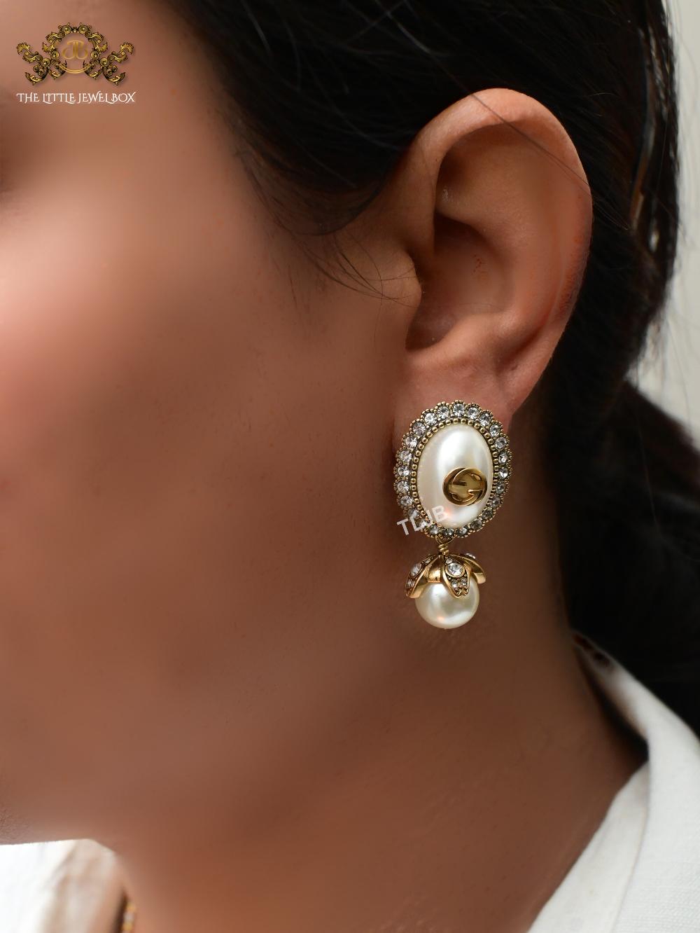 Double G vintage white earrings