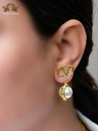Alphabet V and pearl earrings