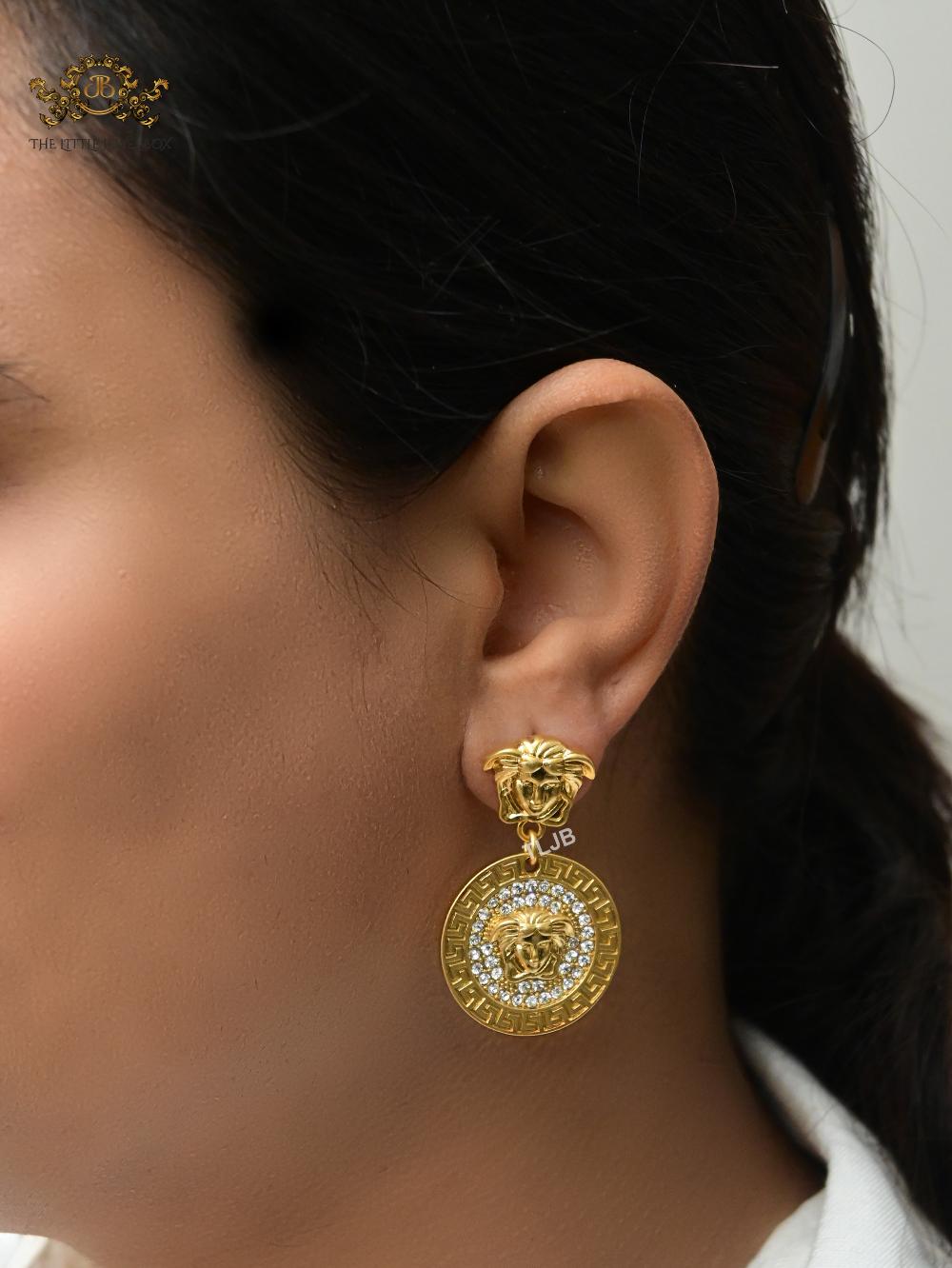 Gold & medusa round danglers