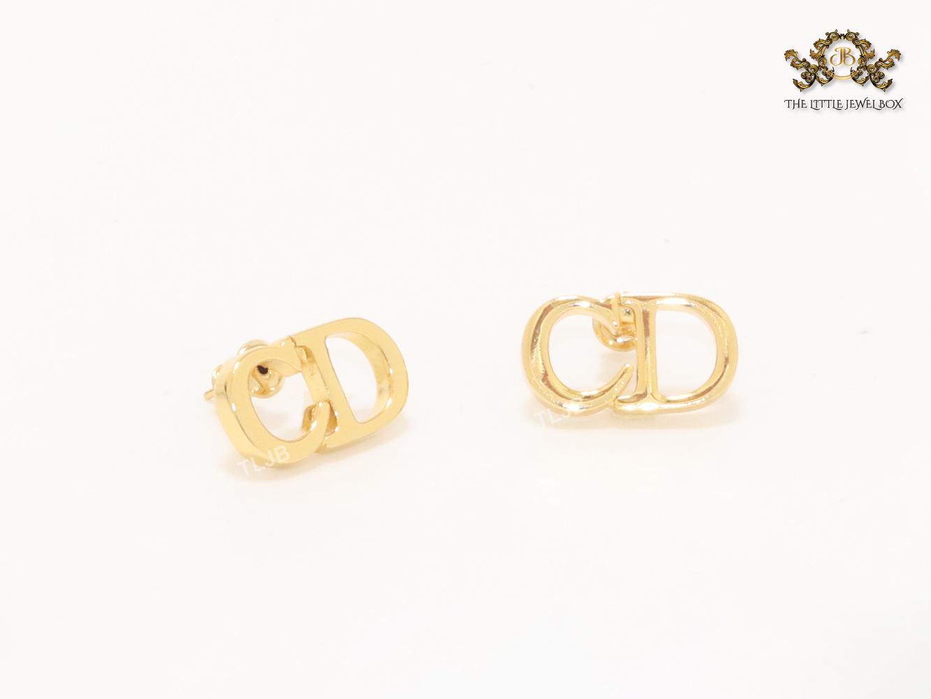 Alphabet CD gold studs