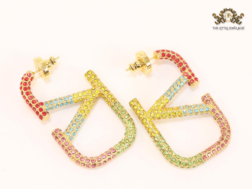 Multi coloured Open V rectangular hoops