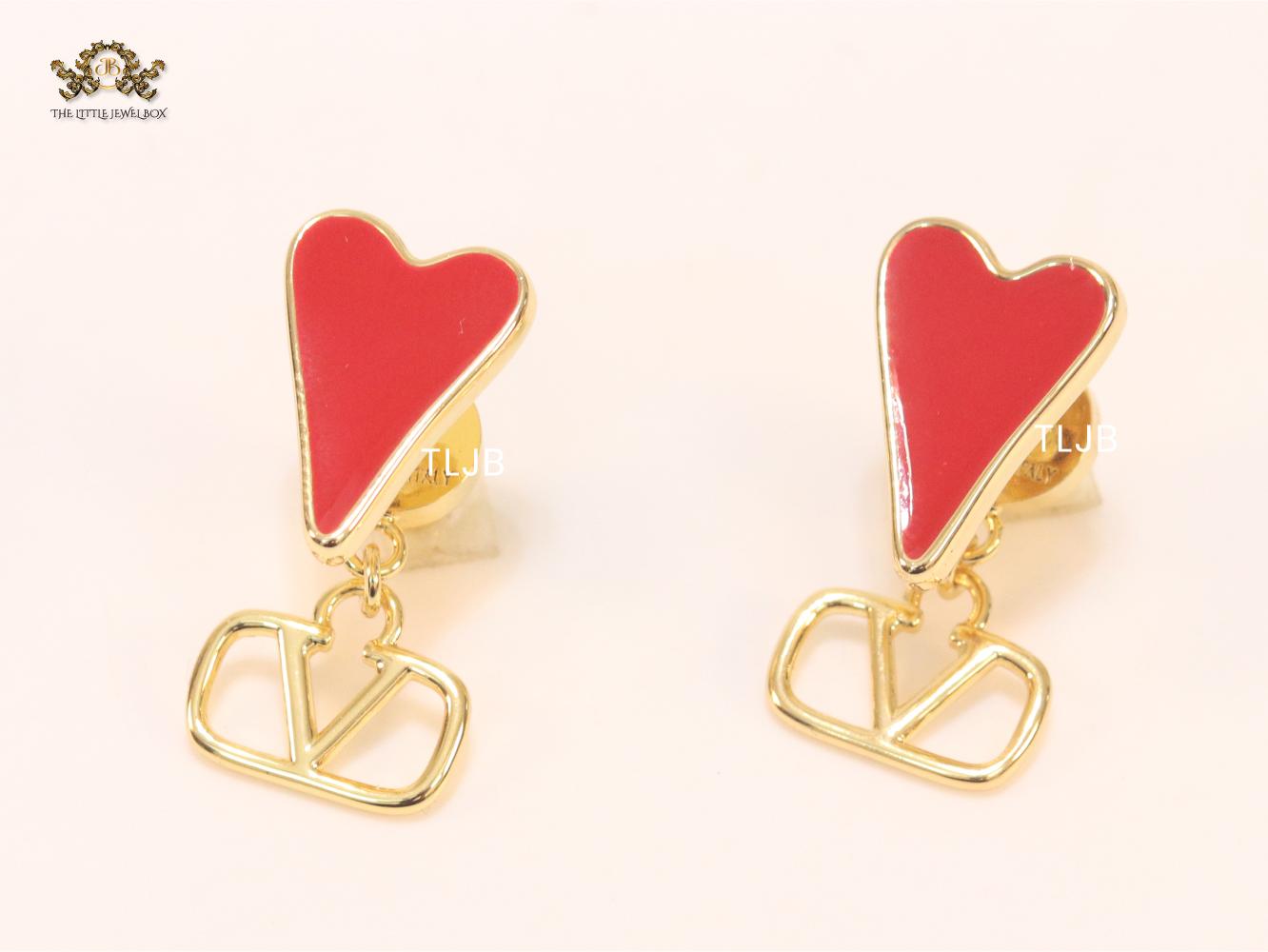 Red heart and oven V studs