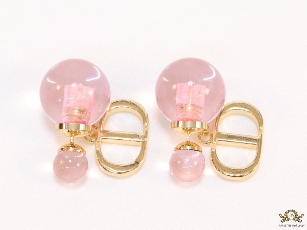 Transparent pink pearl bomber earrings with alphabets