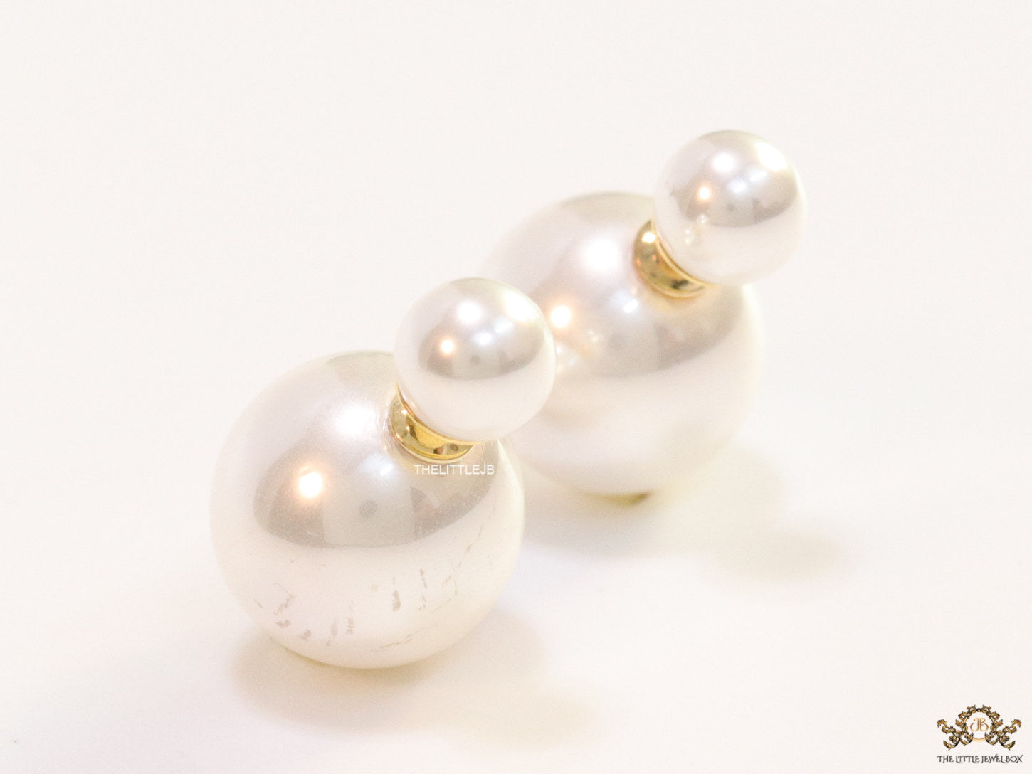 Gold plated 16mm pearl bomber studs