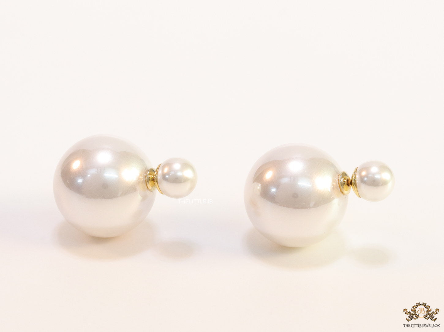 Gold plated 20mm pearl bomber studs