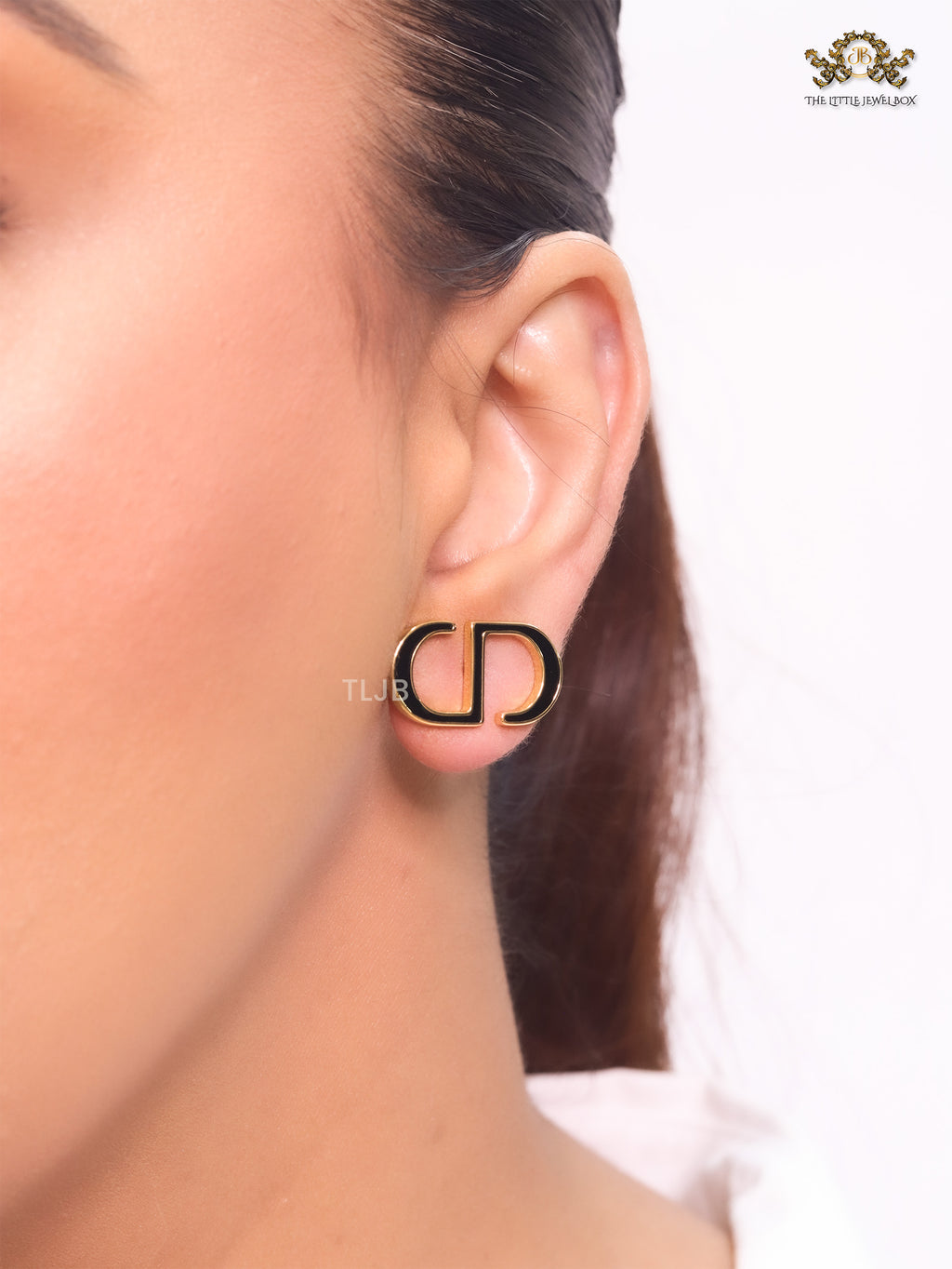 C&D Black Enamel Studs