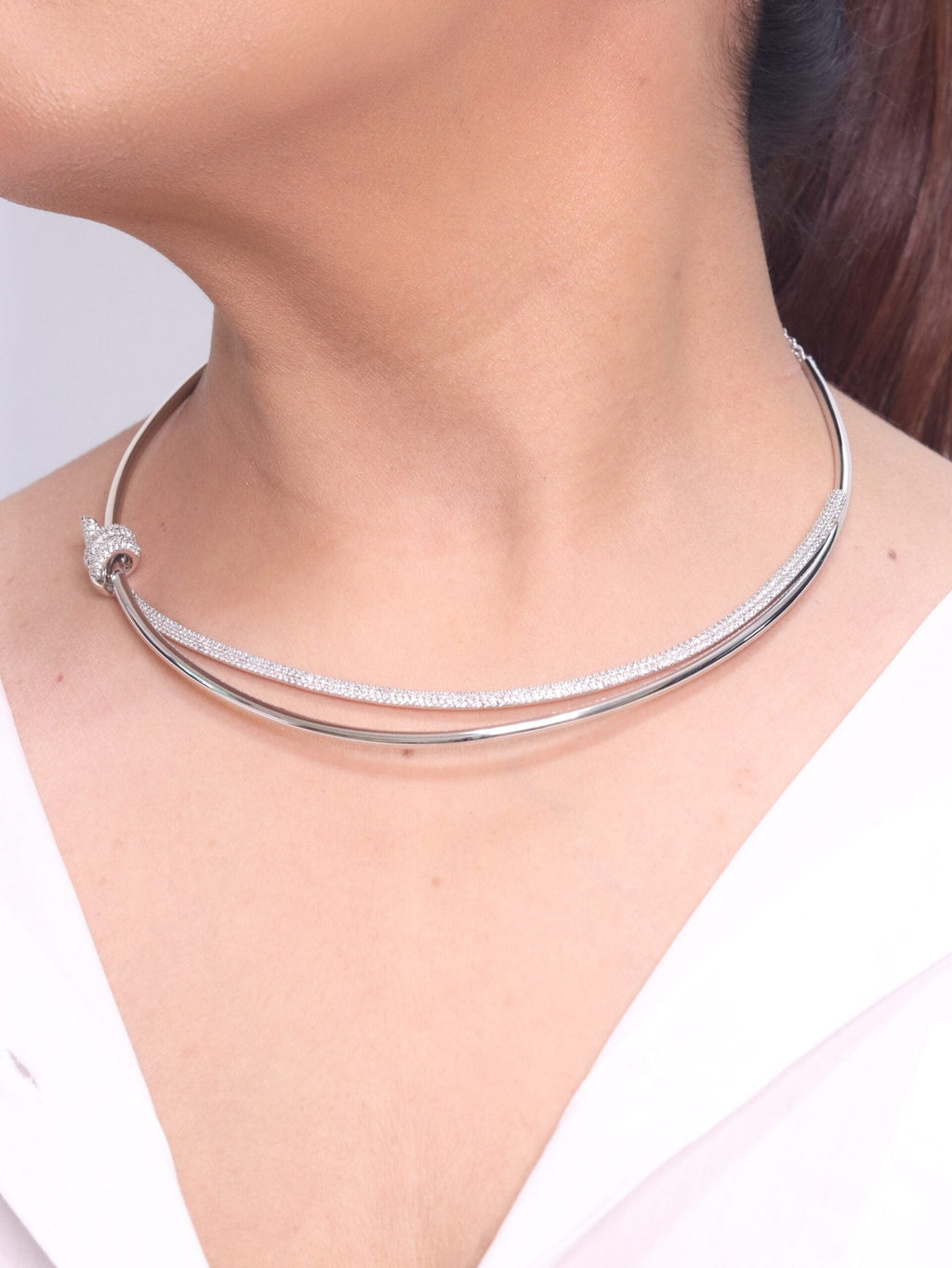 Alphabet T and Co Double line stiff Choker in Platinum