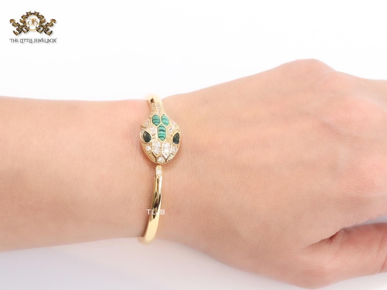 Snake head gold and green malachite bracelet with cz