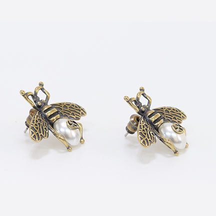 Double G Rustic bee and pearl studs