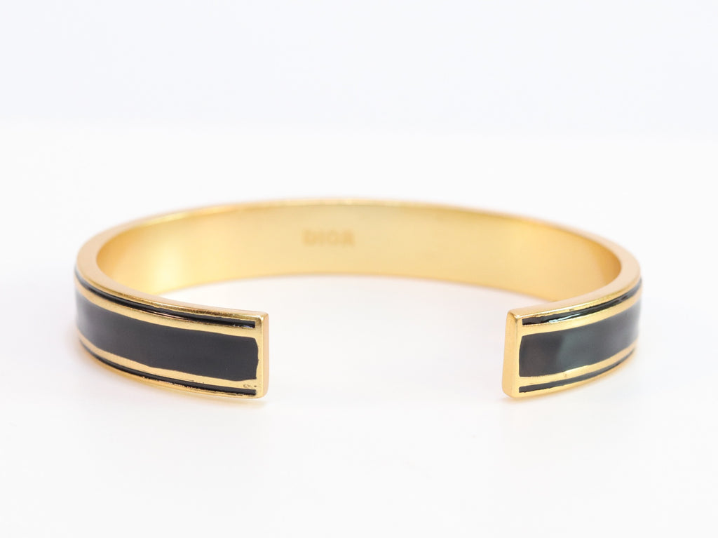 Alphabet C & D black open bracelet in gold finish