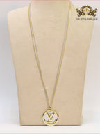 Alphabet L long gold chain