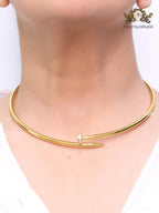 Gold screw necklace