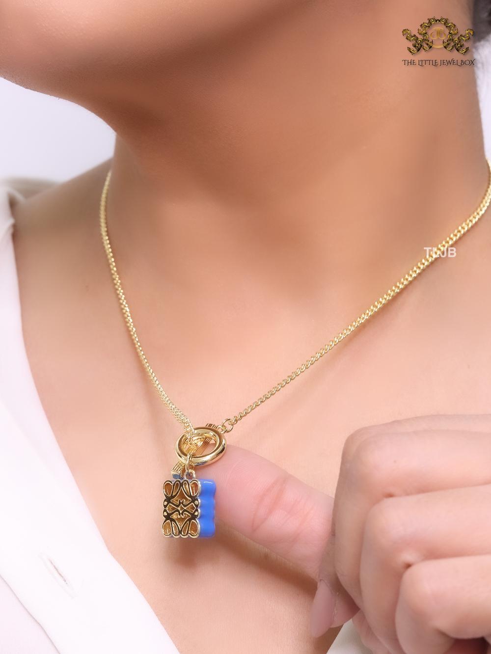 Alphabet L blue & gold sleek pendant