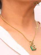 Alphabet L green & gold sleek pendant