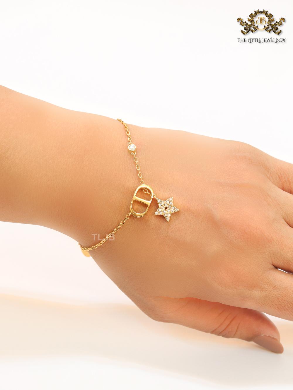 Alphabet CD and star charm chain bracelet