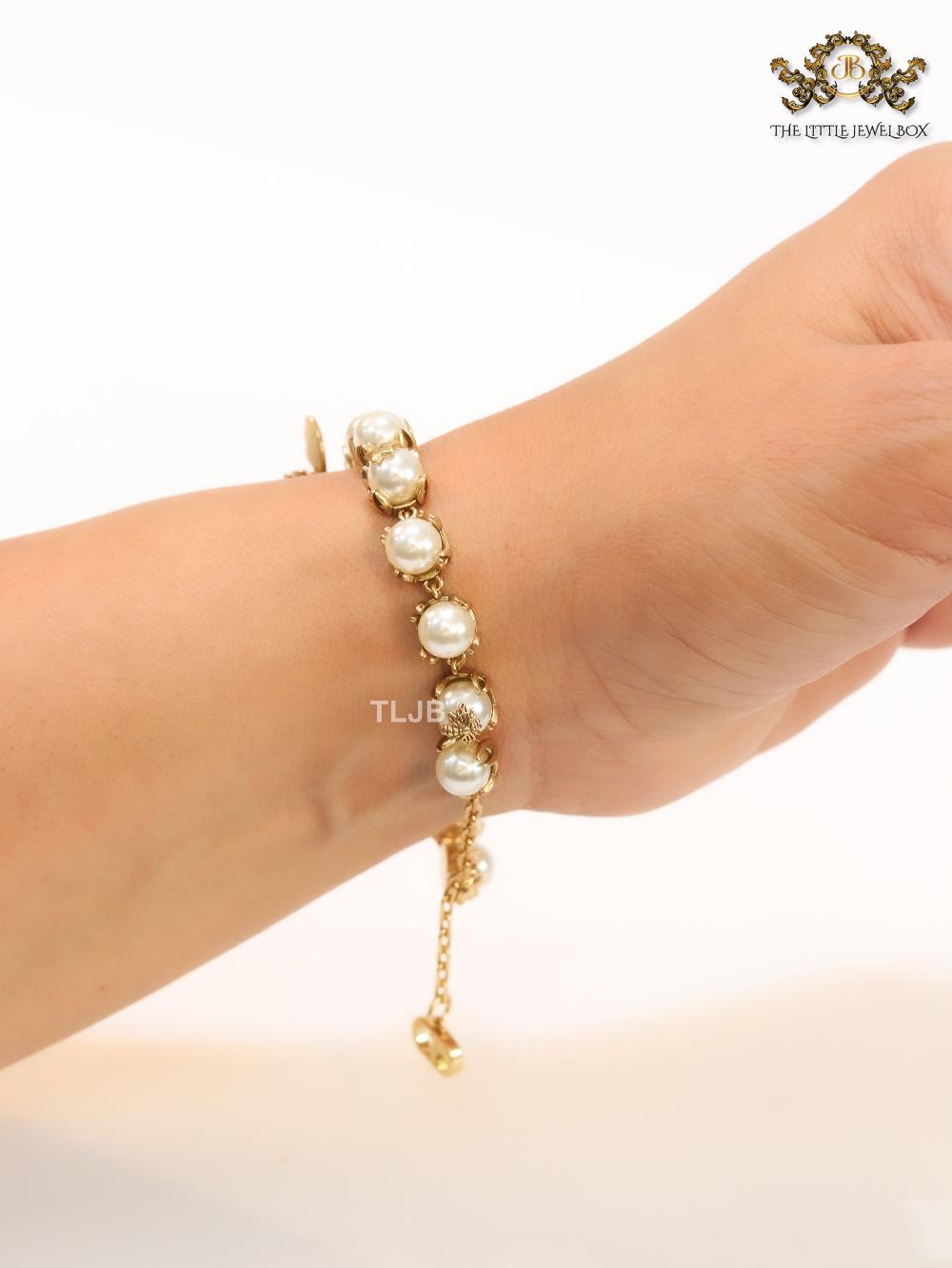 Rustic pearl and bee bracelet
