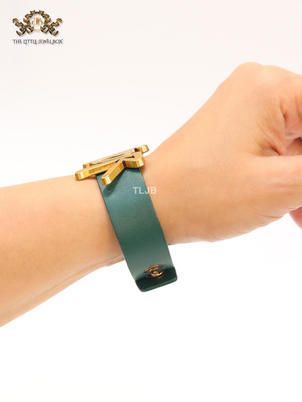 Alphabet D and green belted bracelet