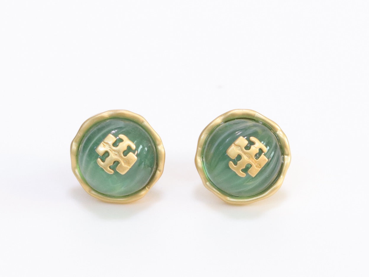 Alphabet T green studs in gold finish