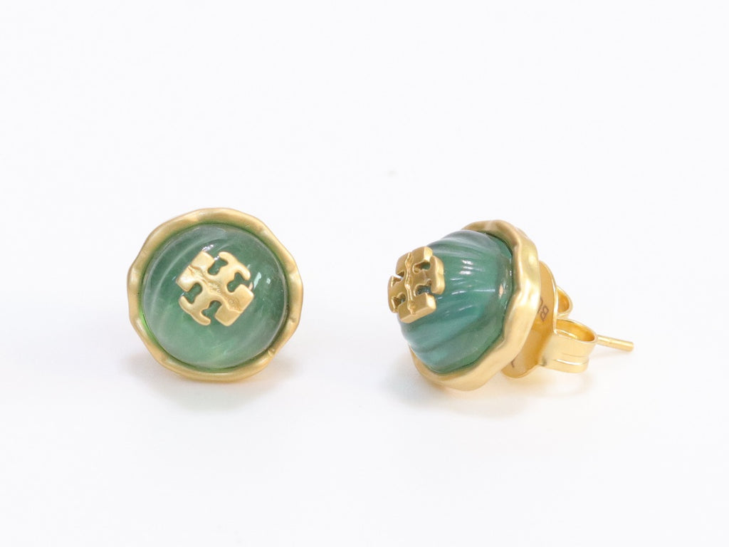 Alphabet T green studs in gold finish