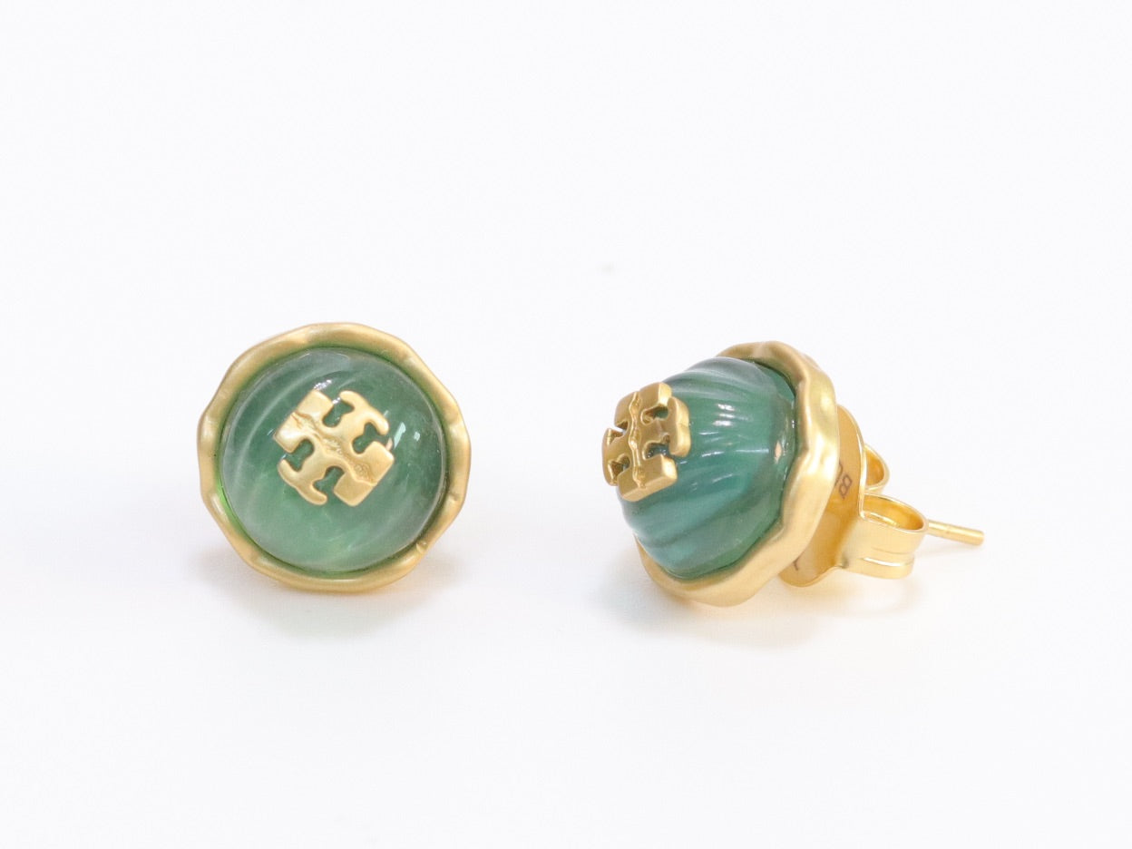 Alphabet T green studs in gold finish