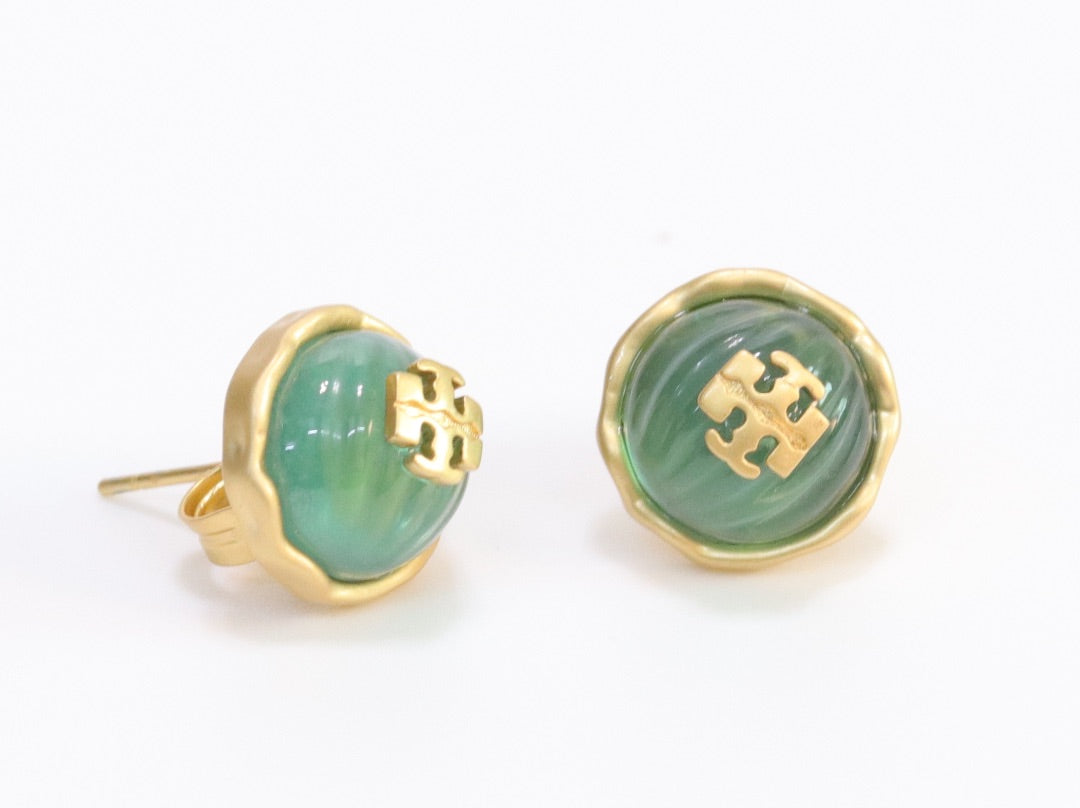 Alphabet T green studs in gold finish