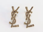 Alphabet YSL earrings in rustic look