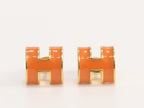 Alphabet H orange studs in gold finish