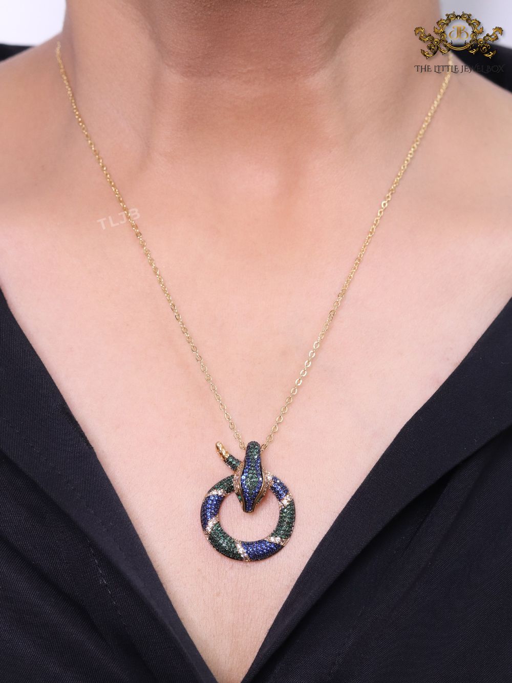 Round snake chain with CZ