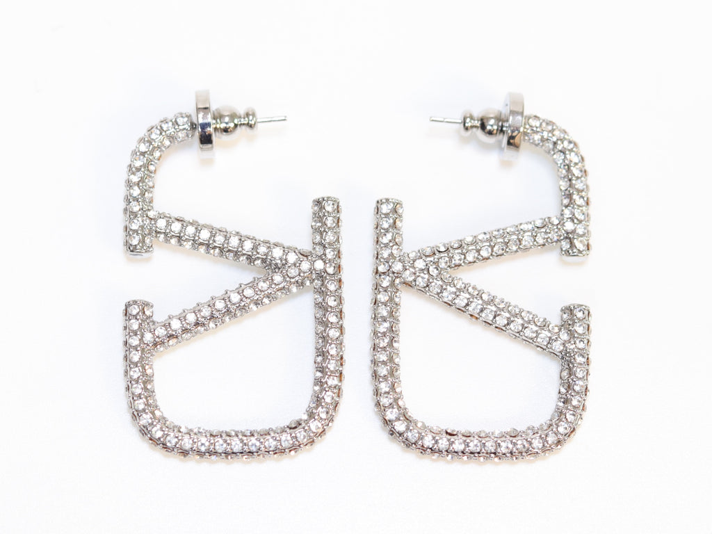 Alphabet V silver rhinestones hoops
