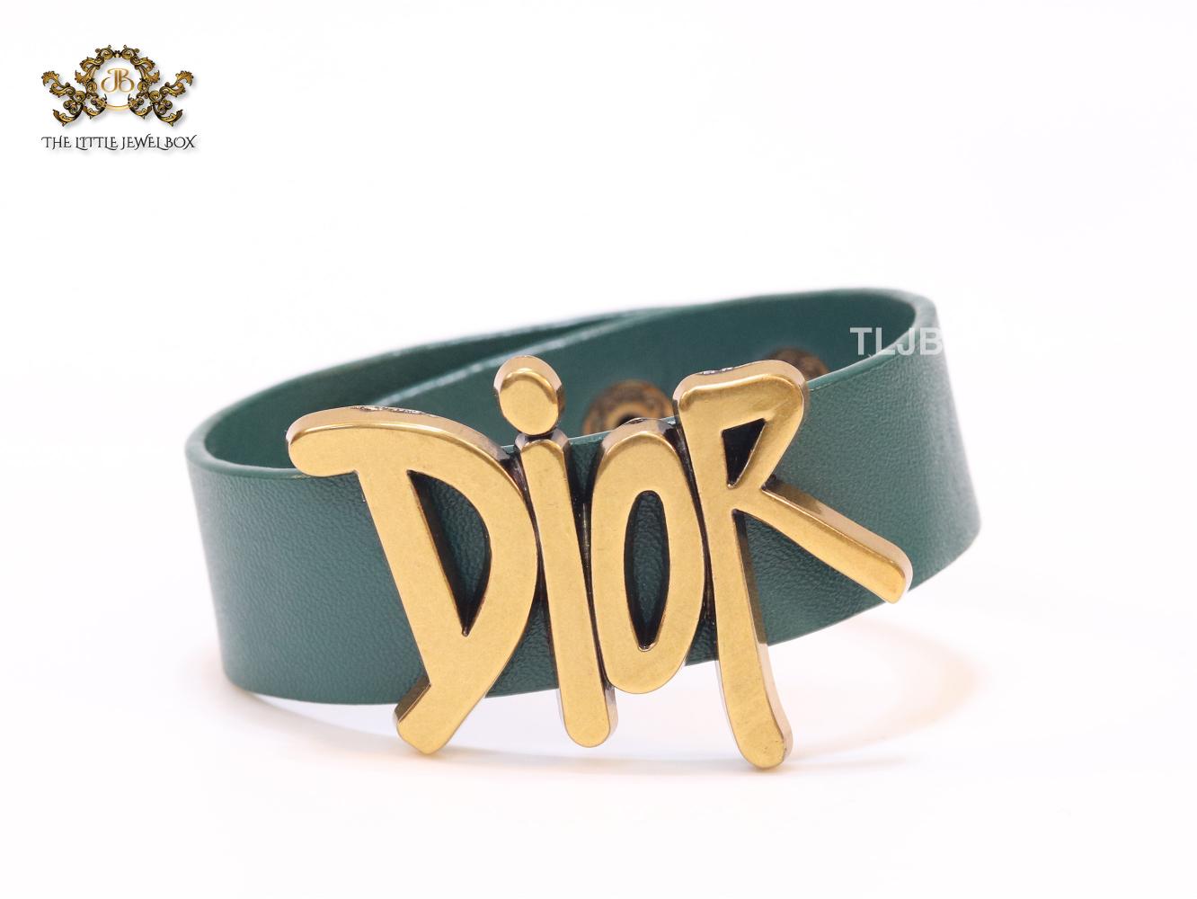 Alphabet D and green belted bracelet