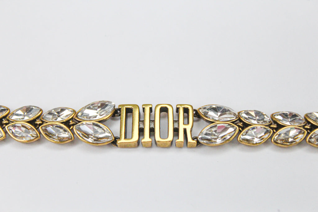 Alphabet D diamond studded chain